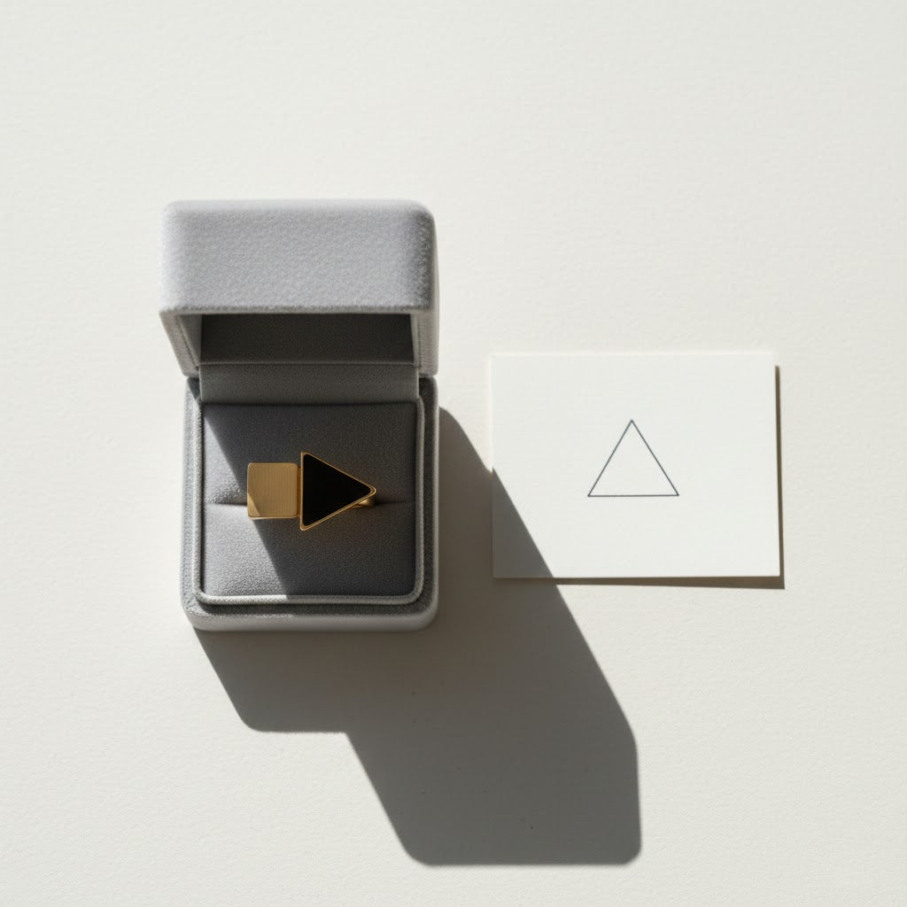 Architectural Geometric Asymmetric Ring