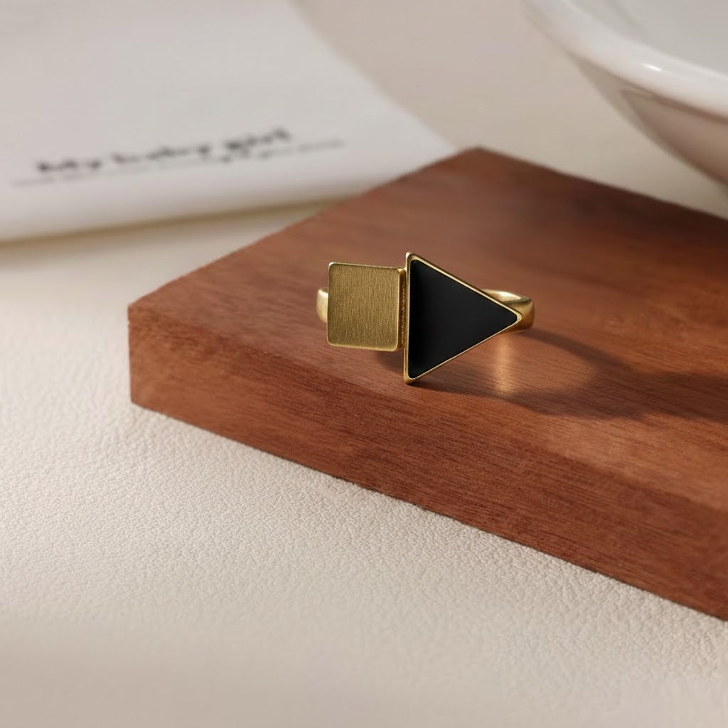 Architectural Geometric Asymmetric Ring