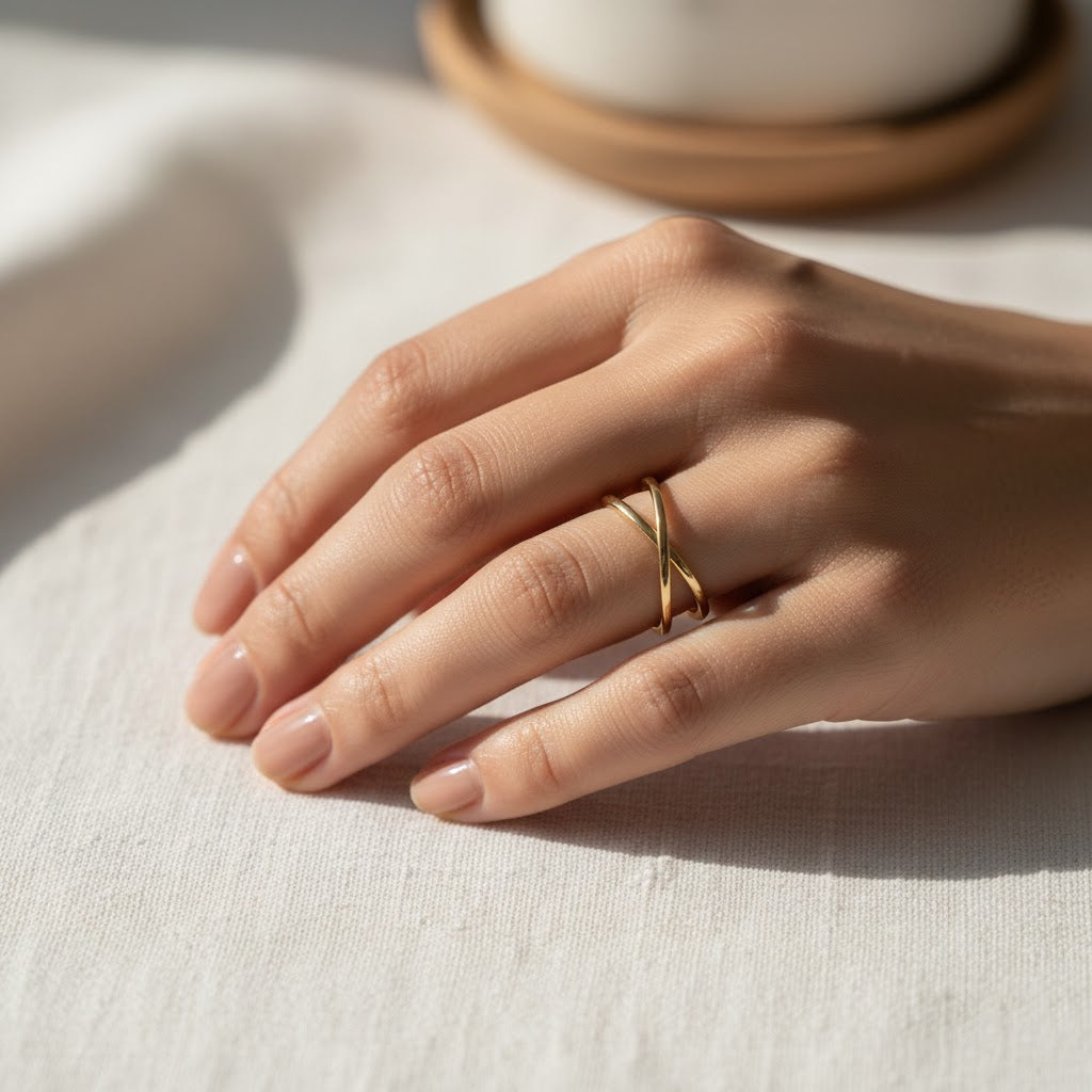 Minimalist Criss-Cross Streamline Ring